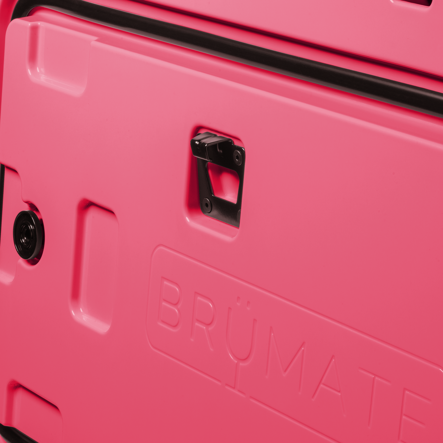 brutank-x2 brutank-55qt-neonpink-bottle-opener.png